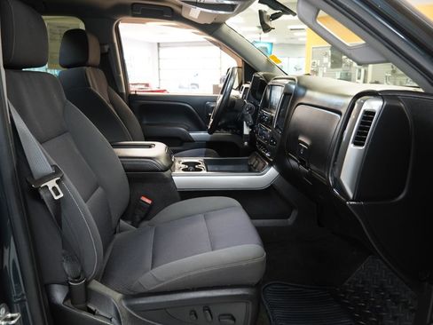 Used 2018 Chevrolet Silverado 1500 LT w/ All Star Edition AWD/4WD image 32