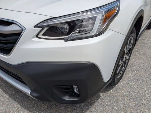 Used 2021 Subaru Outback Touring XT AWD/4WD image 5