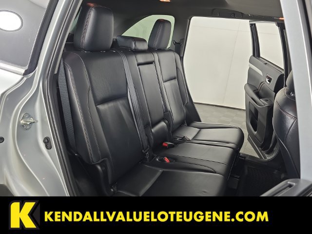 Used 2019 Toyota Highlander XLE w/ Protection Package #3 AWD/4WD image 29
