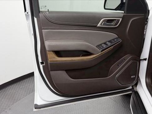 Used 2020 GMC Yukon Denali w/ Open Road Package AWD/4WD image 13