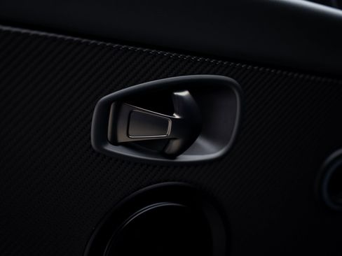 Used 2020 Aston Martin DB11 AMR image 55