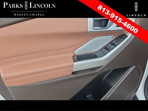 Used 2024 Ford Explorer King Ranch w/ Technology Package RWD image 17