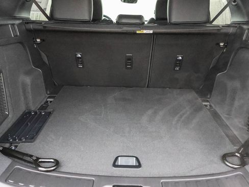 New 2026 Land Rover Discovery Sport Landmark image 26