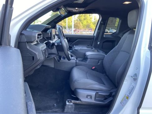 Used 2024 Toyota Tacoma SR image 35