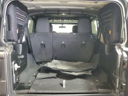 Used 2020 Jeep Wrangler Unlimited Sport S image 25