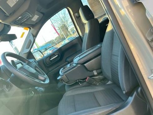 Used 2023 Chevrolet Silverado 1500 Custom Trail Boss image 14