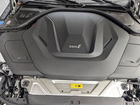 Certified 2025 BMW i4 xDrive40i w/ Premium Package image 29