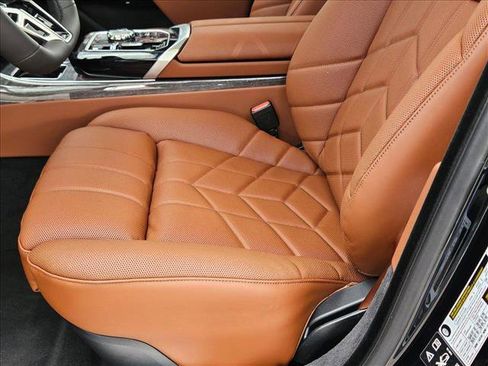 New 2025 BMW 760i xDrive image 4