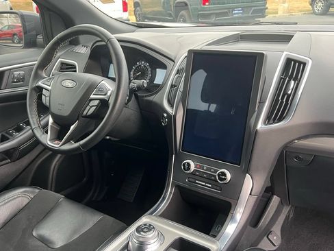 Used 2023 Ford Edge ST AWD/4WD image 16