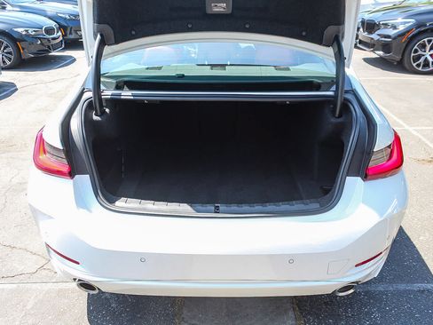 Used 2026 BMW 330i Sedan w/ Convenience Package RWD image 26