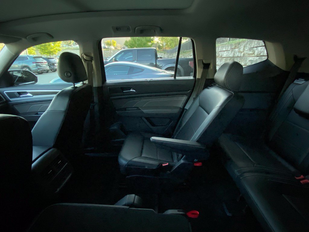 Used 2023 Volkswagen Atlas SE FWD image 7