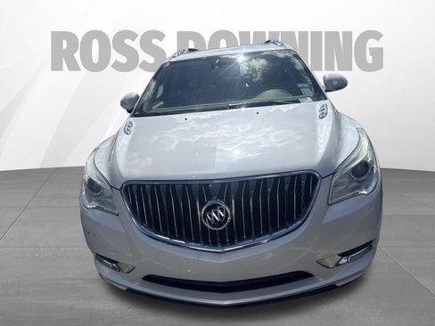 Used 2017 Buick Enclave Premium w/ Experience Buick Package FWD image 2