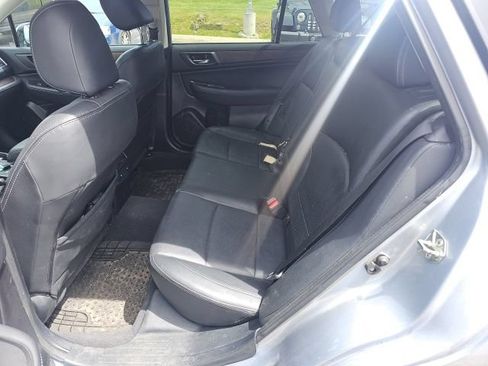 Used 2016 Subaru Outback 3.6R Limited AWD/4WD image 9