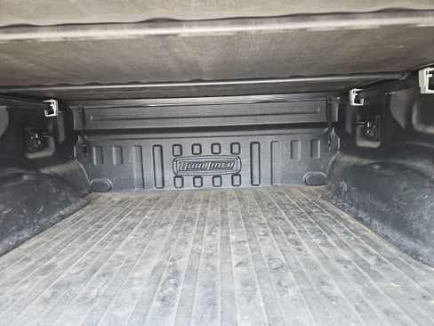 Used 2018 Ford F150 Lariat w/ Equipment Group 502A Luxury AWD/4WD image 10