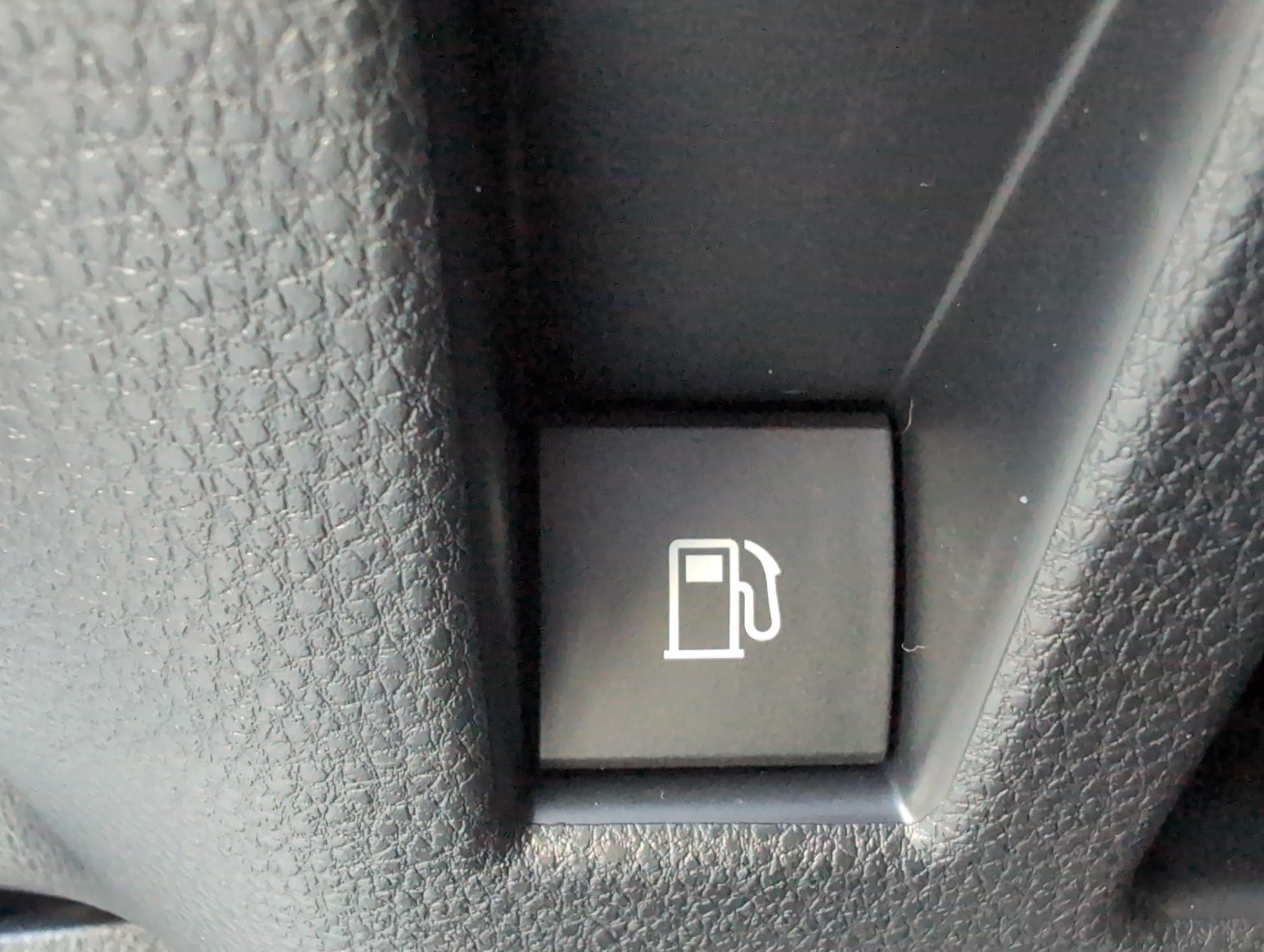 Certified 2026 Toyota RAV4 SE w/ Convenience Package AWD/4WD image 37