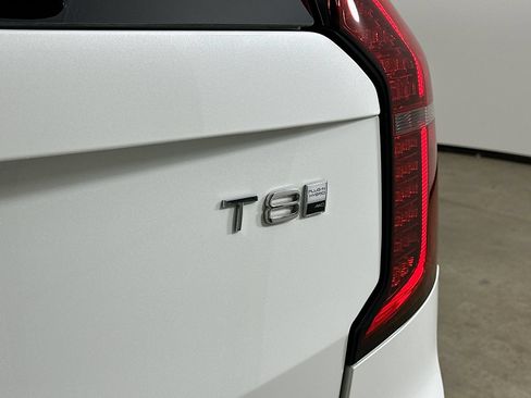 Used 2026 Volvo XC90 T8 Plus w/ Protection Package Premier AWD/4WD image 41