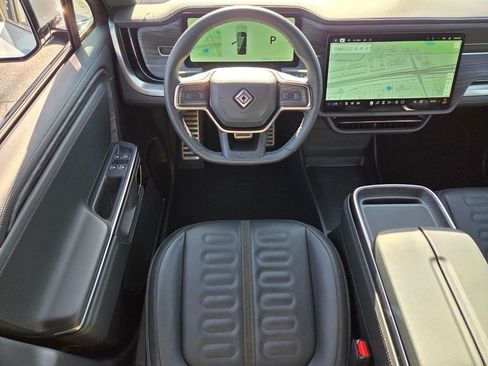 Used 2024 Rivian R1S Adventure Quad AWD/4WD image 18