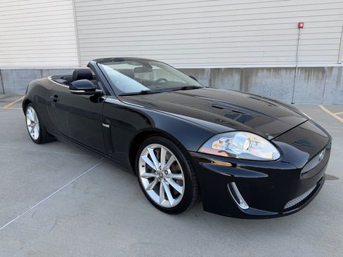 Used 2010 Jaguar XKR R RWD image 1