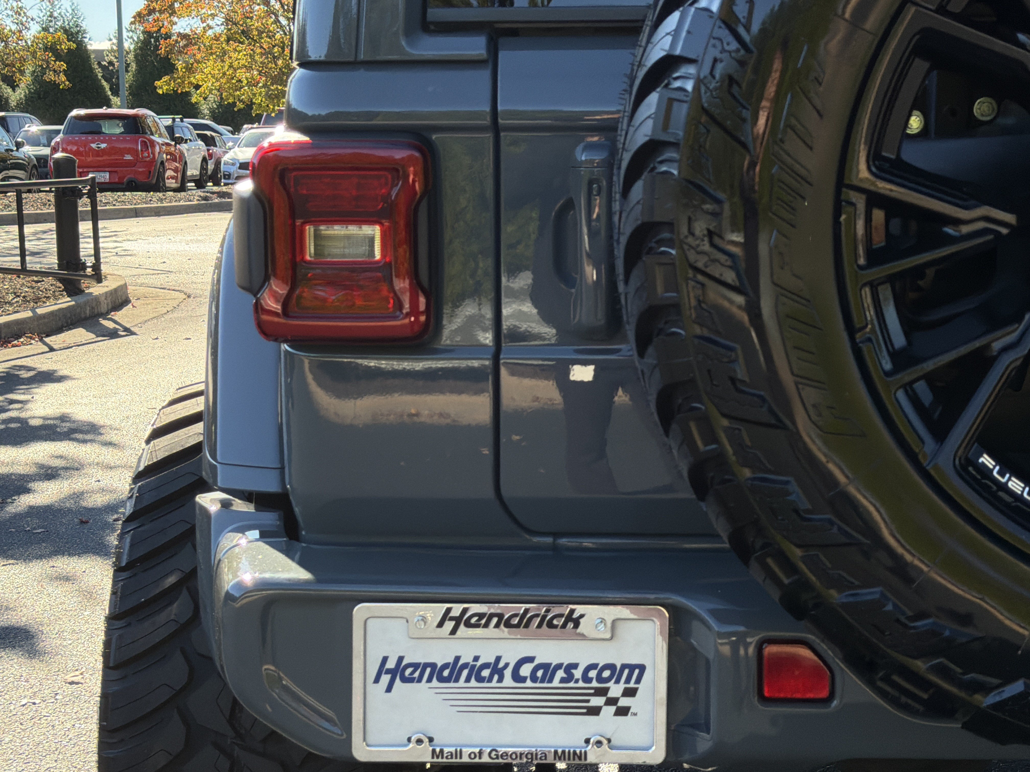 Used 2024 Jeep Wrangler Unlimited Sahara AWD/4WD image 21