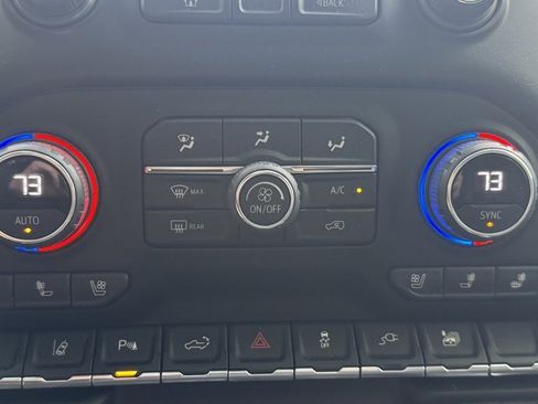 Used 2022 Chevrolet Silverado 2500 LTZ w/ LTZ Premium Package image 26