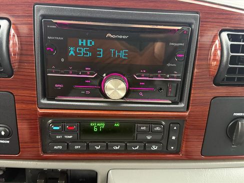 Used 2006 Ford F350 Lariat image 23