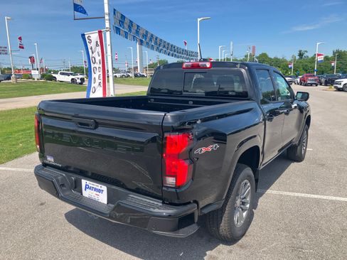 New 2026 Chevrolet Colorado LT w/ LT Convenience Package AWD/4WD image 7