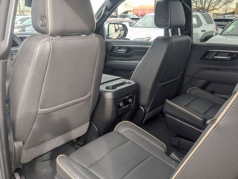 Used 2025 Chevrolet Tahoe Premier image 29