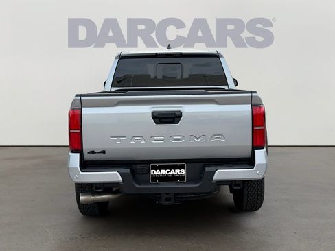 Certified 2025 Toyota Tacoma TRD Off-Road w/ TRD Off Road Upgrade Package AWD/4WD image 6