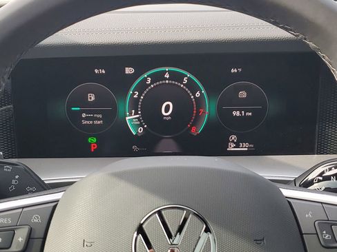New 2026 Volkswagen Tiguan SE R-Line FWD image 25