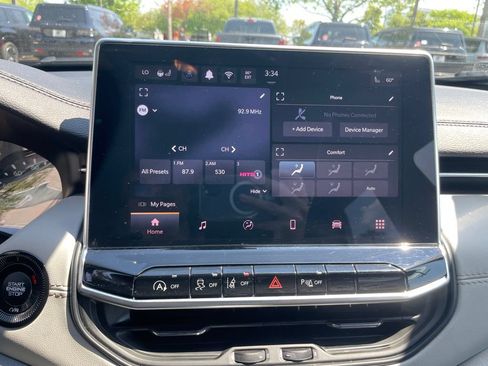 Certified 2025 Jeep Compass Limited AWD/4WD image 18