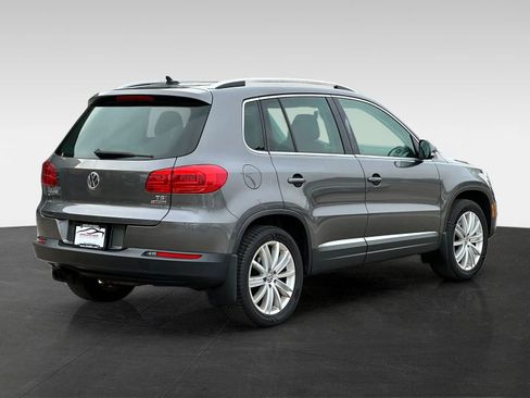 Used 2016 Volkswagen Tiguan SE AWD/4WD image 7