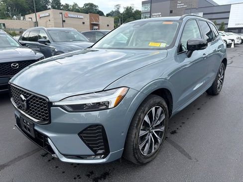 Certified 2024 Volvo XC60 B5 Plus w/ Climate Package AWD/4WD image 1