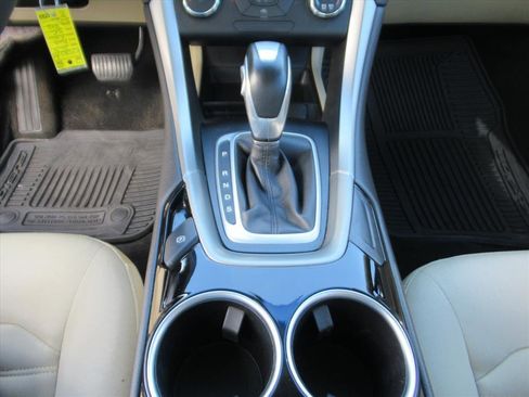 Used 2013 Ford Fusion SE image 22