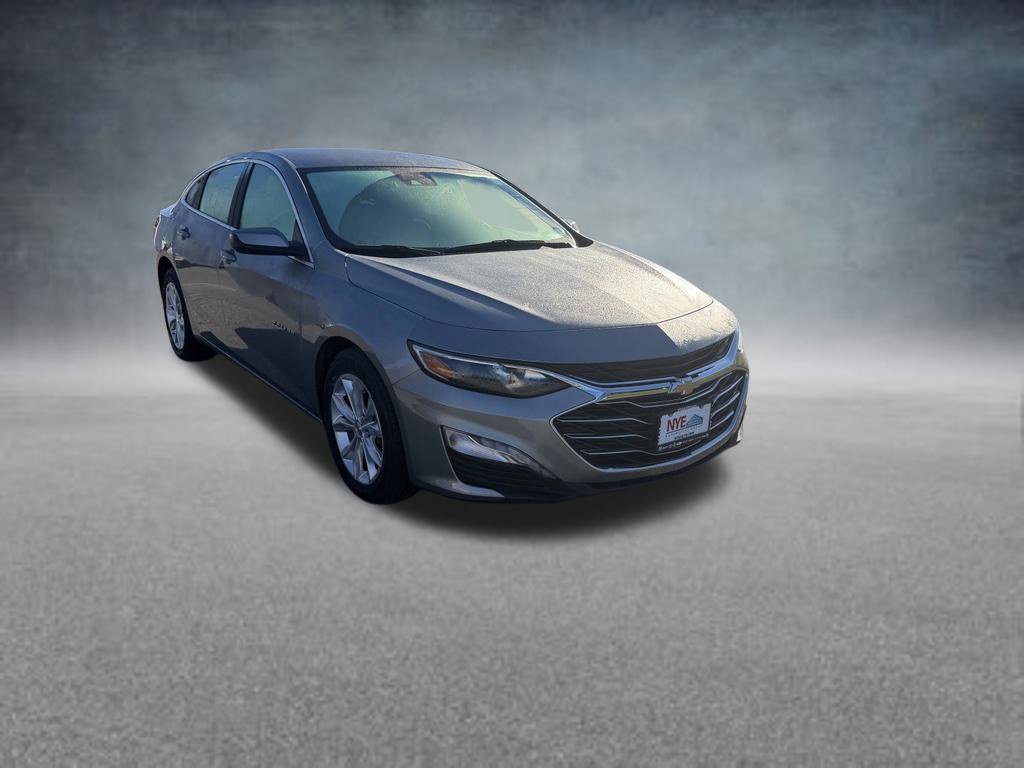 Used 2025 Chevrolet Malibu LT FWD image 9