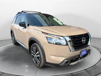 Used 2023 Nissan Pathfinder Platinum w/ Cargo Package FWD video 1