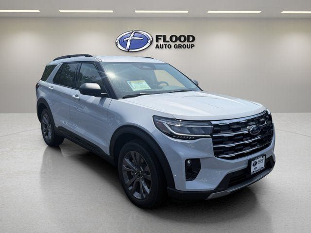 New 2026 Ford Explorer Active w/ Active Comfort Package AWD/4WD image 1