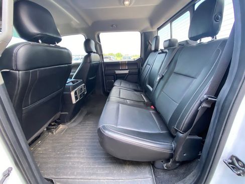 Used 2017 Ford F150 Lariat w/ Equipment Group 502A Luxury AWD/4WD image 23