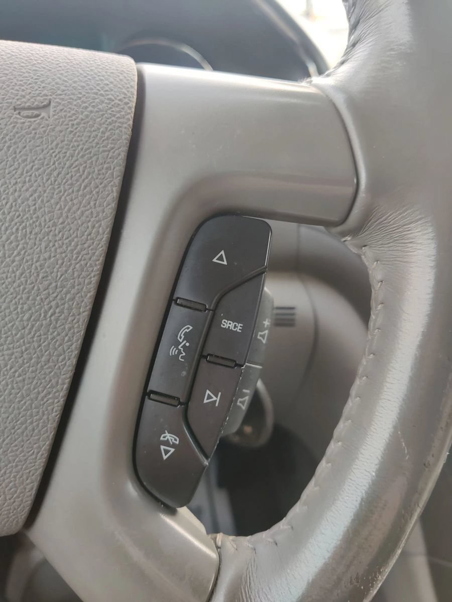 Used 2016 Buick Enclave Leather AWD/4WD image 26