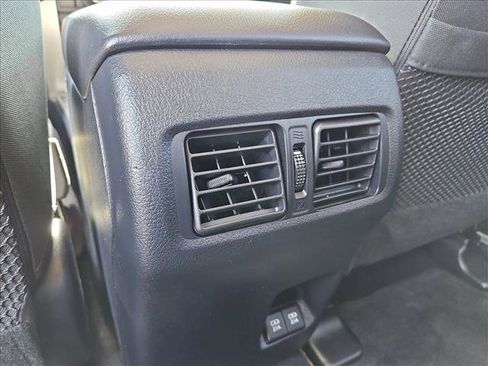 Used 2020 Toyota 4Runner SR5 image 17