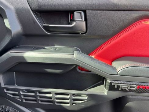 Used 2025 Toyota Tacoma TRD Pro image 22