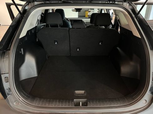 Used 2025 Kia Sportage LX FWD image 31