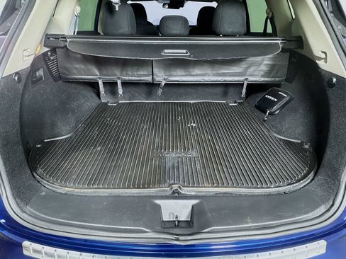 Used 2022 Nissan Murano S w/ Cargo Package FWD image 30