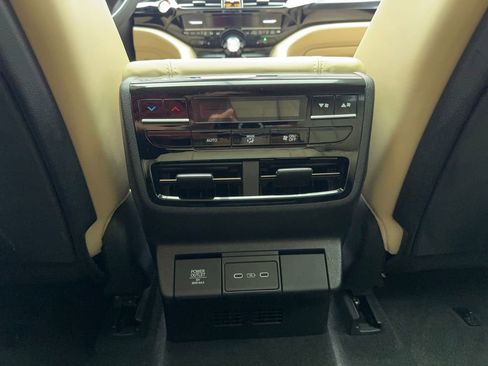 Used 2025 Acura MDX w/ Technology Package image 21