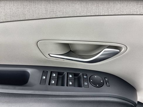Used 2025 Hyundai Tucson SEL FWD image 15