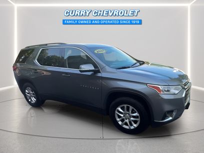 Used 2020 Chevrolet Traverse LT