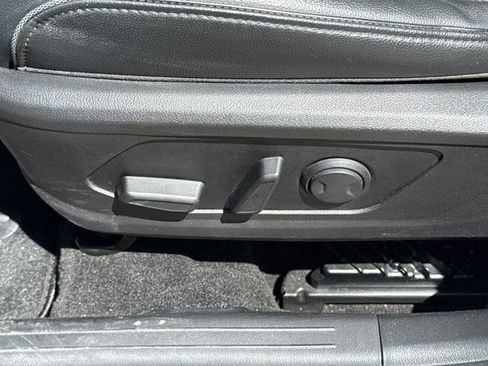 Used 2023 Hyundai Tucson Limited AWD/4WD image 15