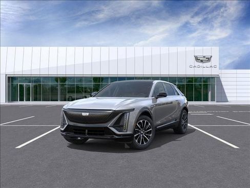 New 2026 Cadillac Lyriq Sport image 8