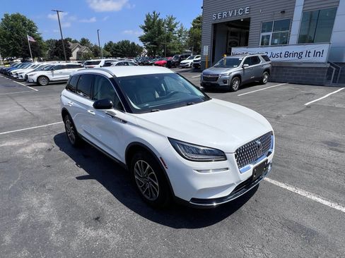 Used 2020 Lincoln Corsair AWD w/ Equipment Group 101A image 9