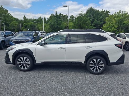 Certified 2024 Subaru Outback Touring XT AWD/4WD image 7