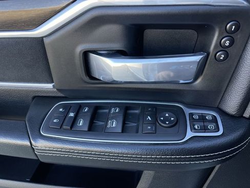 Used 2024 RAM 3500 Laramie w/ Towing Technology Group image 23